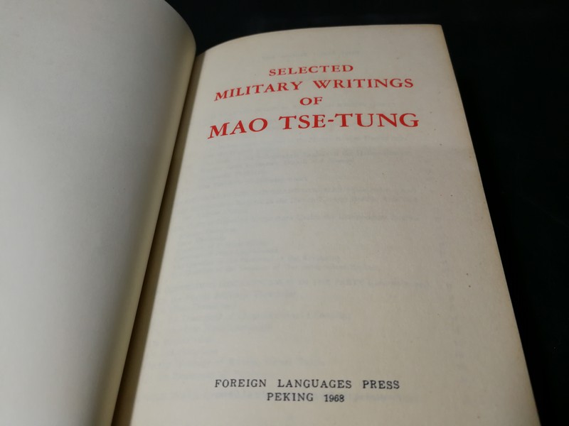 สรรนิพนธ์ เหมอเจ๋อตุง Selected Military Writings of MAO TSE-TUNG . copyright 1968