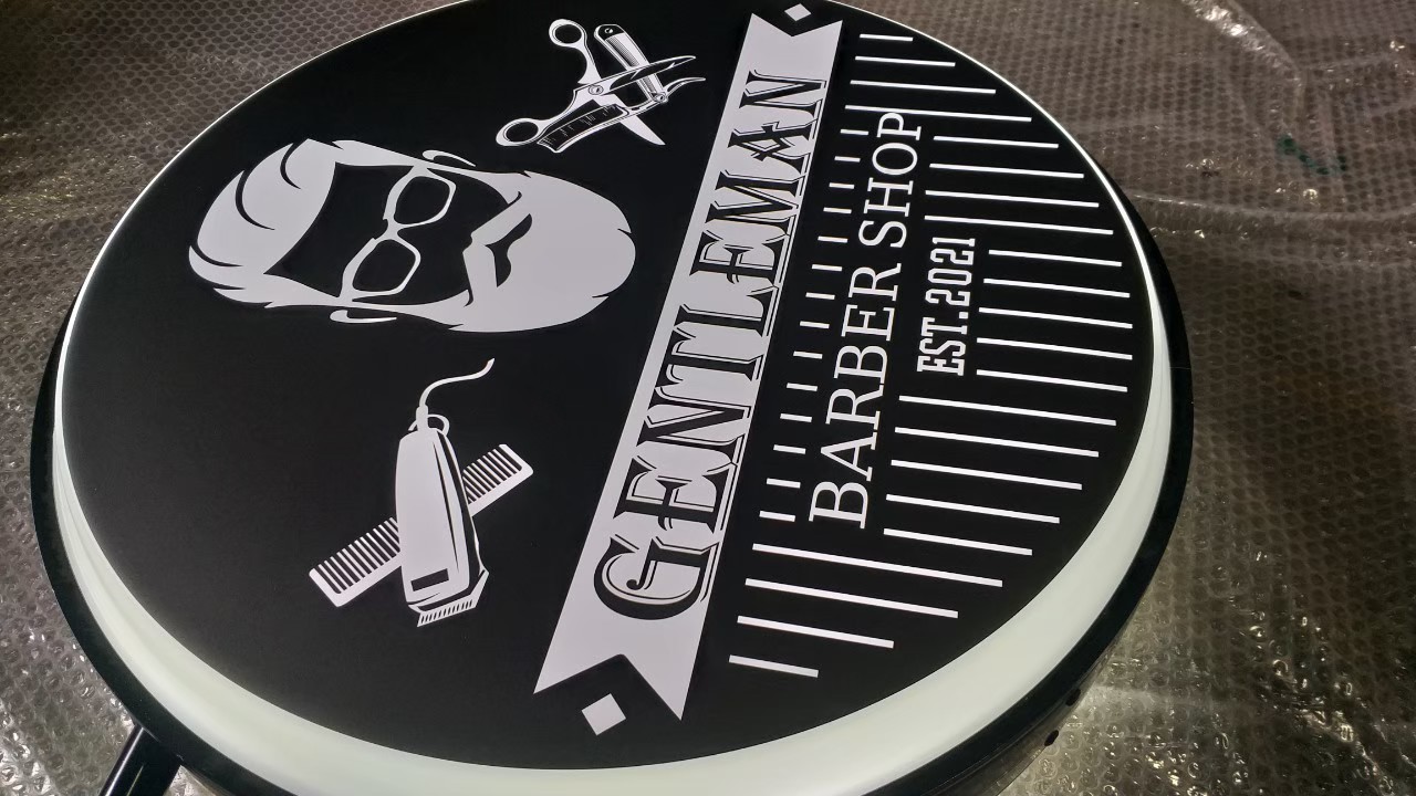 งานป้ายกล่องไฟ