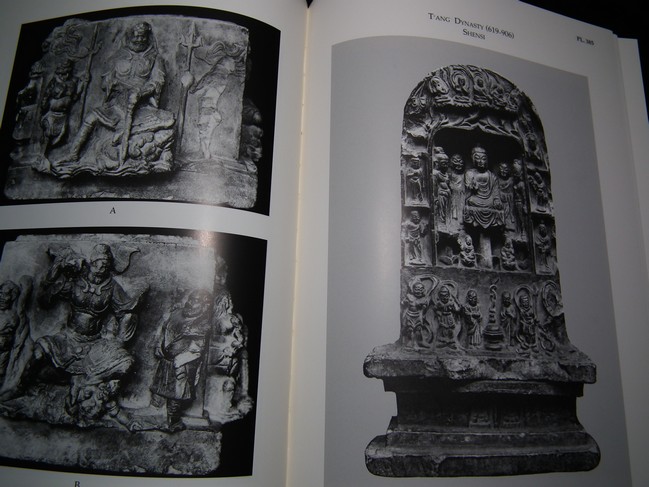 Chinese sculpture from 5 th -14 th century by Osvald Sirén ชุด 2 เล่ม ปกแข็ง 2 เล่ม บรรจุกล่อง ปี 1998