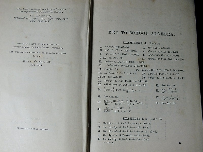 A School Algebra with answer by H.S.HALL & Key to HALL'S School Algebra by L.W.GRENVILLE ปกแข็ง 2 เล่ม ปี 1970 / 1956