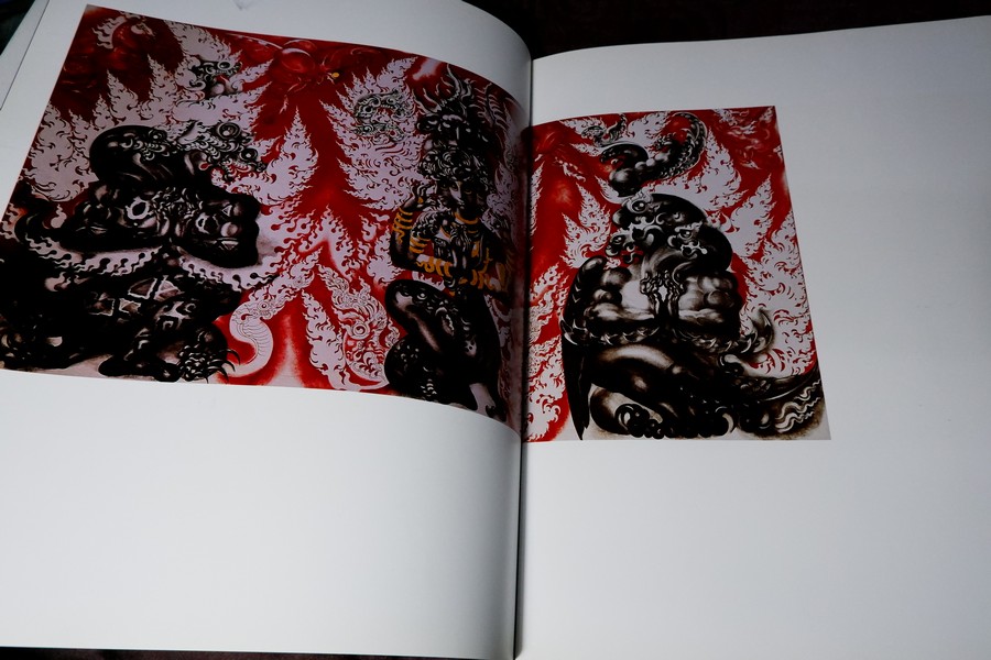 THAWAN DUCHANEE TRINITY นิทรรศการ ไตรสูรย์ โดย ถวัลย์ ดัชนี ปี2548 (Pre-Order สอบถาม)