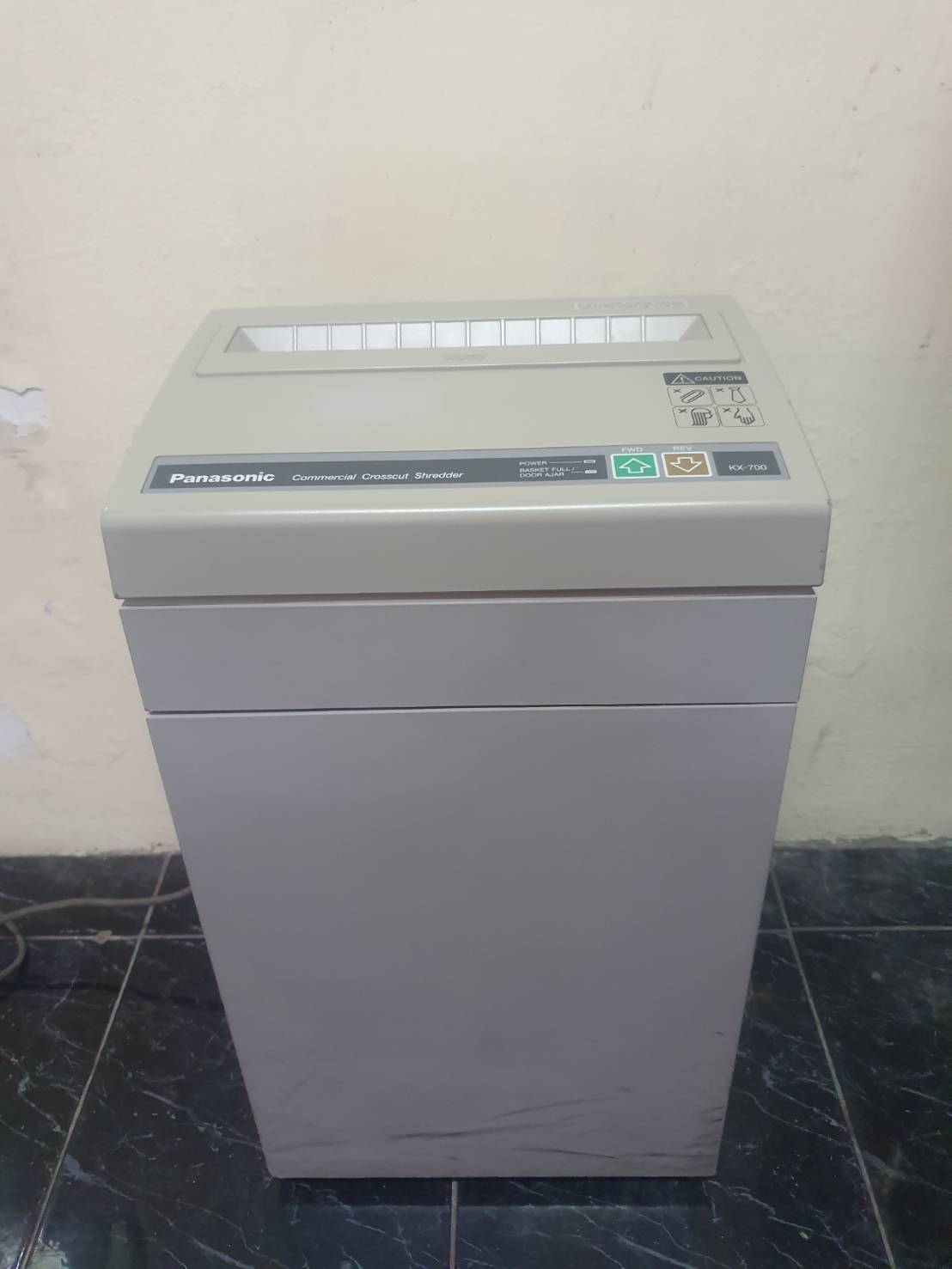 เครื่องทำลายเอกสาร Panasonic รุ่น KX-700B มือสอง
