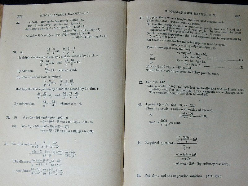 A School Algebra with answer by H.S.HALL & Key to HALL'S School Algebra by L.W.GRENVILLE ปกแข็ง 2 เล่ม ปี 1970 / 1956