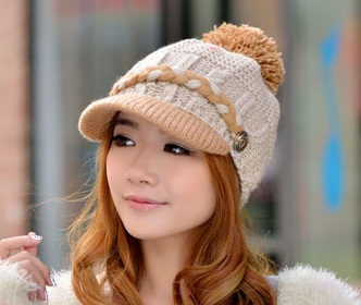 พรีออเดอร์ - หมวกไหมพรม Pre - HT612 (สีครีม)