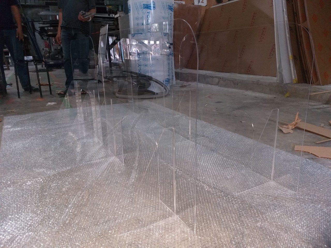 ฉากกั้นอะคริลิค