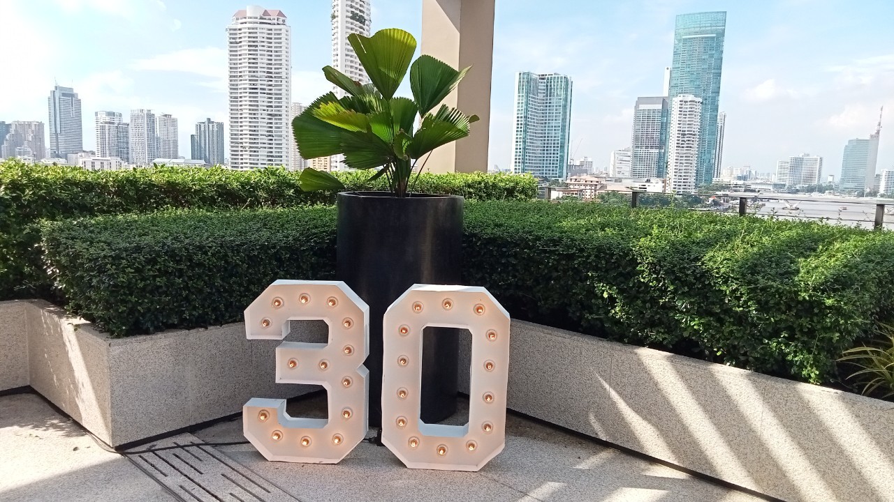 ป้ายไฟปิงปอง 30