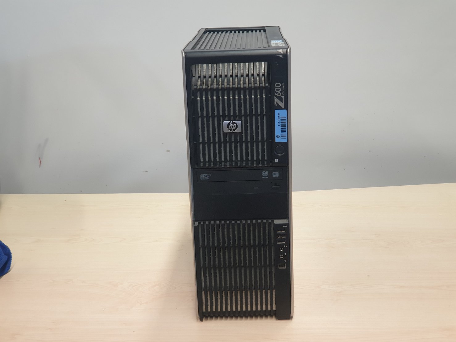 HP Workstation Z600 มือสอง