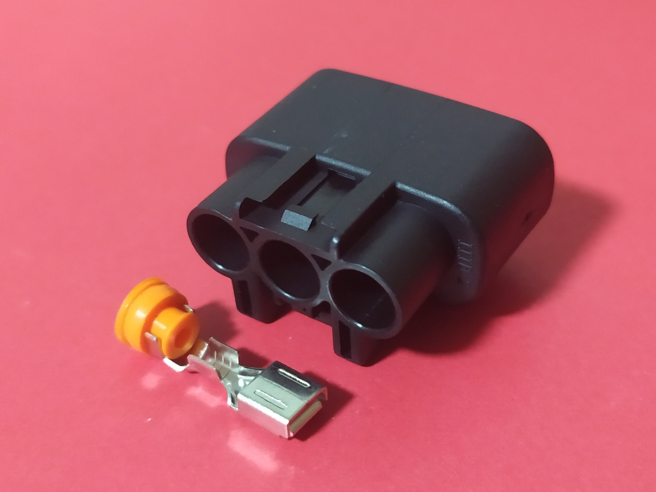 3 พิน ดำ 6.3 มม. KAWA, YAMAHA, HONDA #QLW-250-R