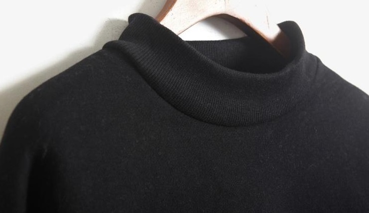 พรีออเดอร์ - เสื้อกันหนาวทรงหลวม Pre - ST715 (สีดำ)