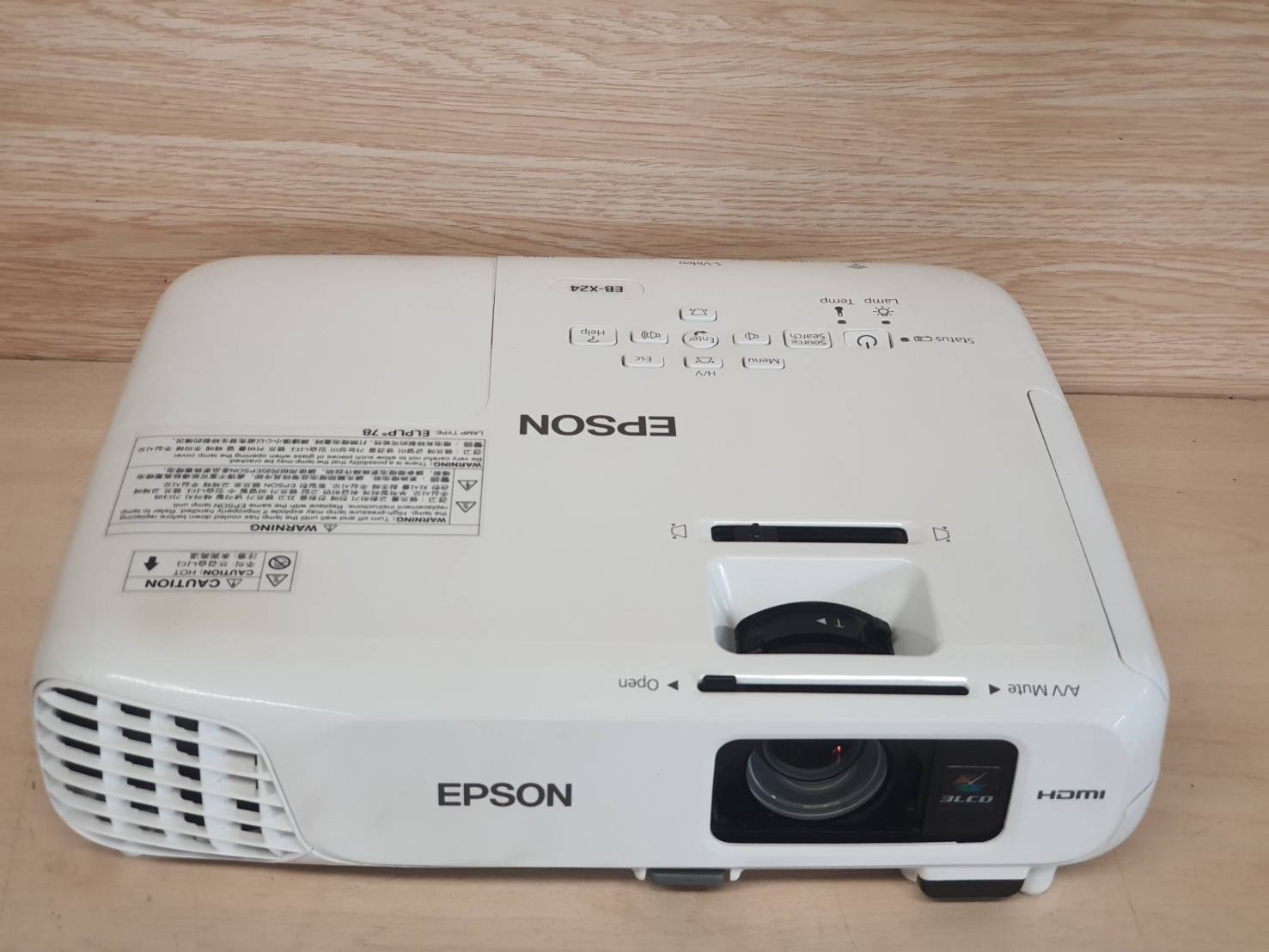 โปรเจคเตอร์ EPSON EB-X24 (3500ลูเมน) มือสอง