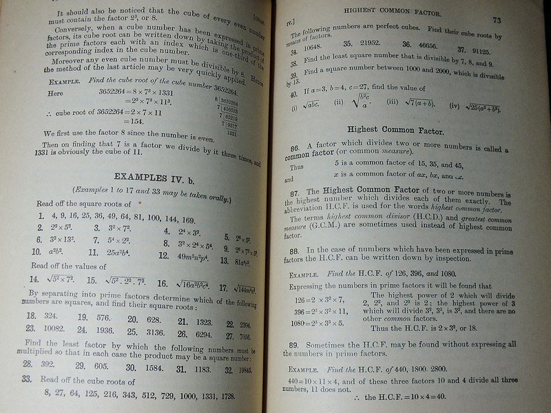 A School Arithmetic by H.S.HALL & F.H.STEVENS ปกแข็ง 550 หน้า ปี 1959