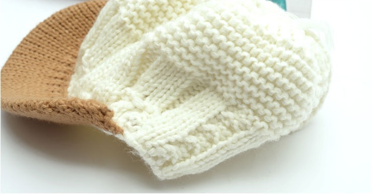 พรีออเดอร์ - หมวกไหมพรม Pre - HT610 (สีขาว)