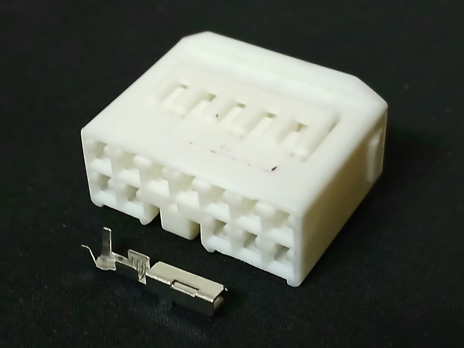 12 พิน ขาว กล่องคุมสเต็ปมอเตอร์เทอร์โบ วีโก้ #1120