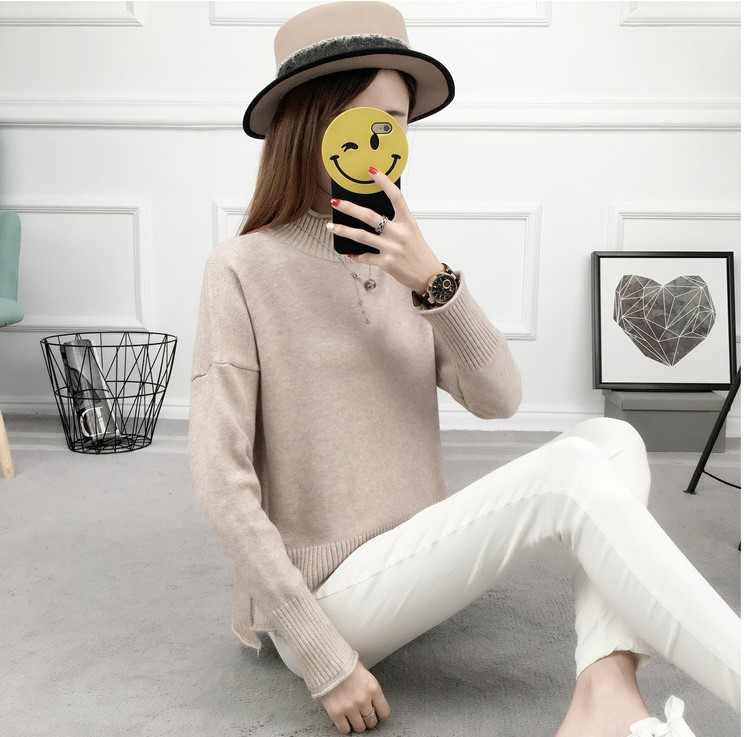 พร้อมส่ง - เสื้อไหมพรมทรงหลวม ST194 (สีเบจ)