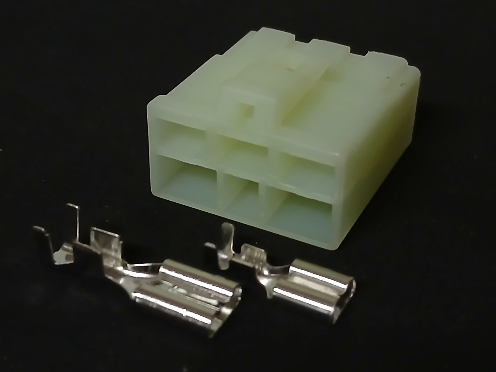 5 พิน แผ่นชาร์จ Honda #70510