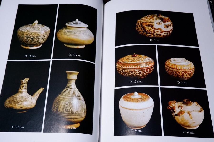 THAI CERAMICS BY J.C.SHAW