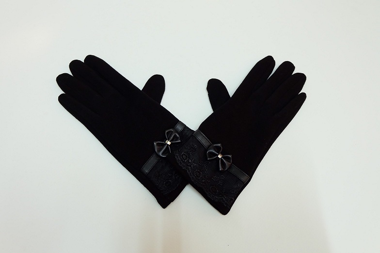 พร้อมส่ง - ถุงมือกันหนาว GT160 (สีดำ)