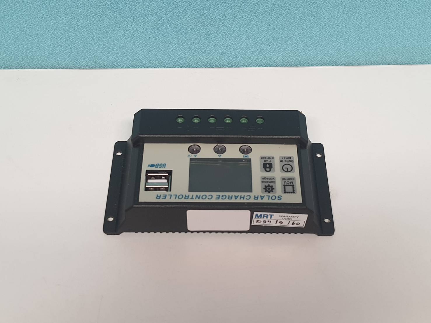 โซล่าชาร์จเจอร์ (solar charge controller)