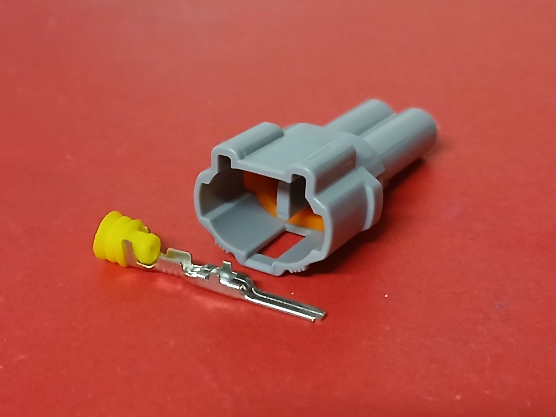 2 พิน เทา Yamaha มีร่องล่าง #2311