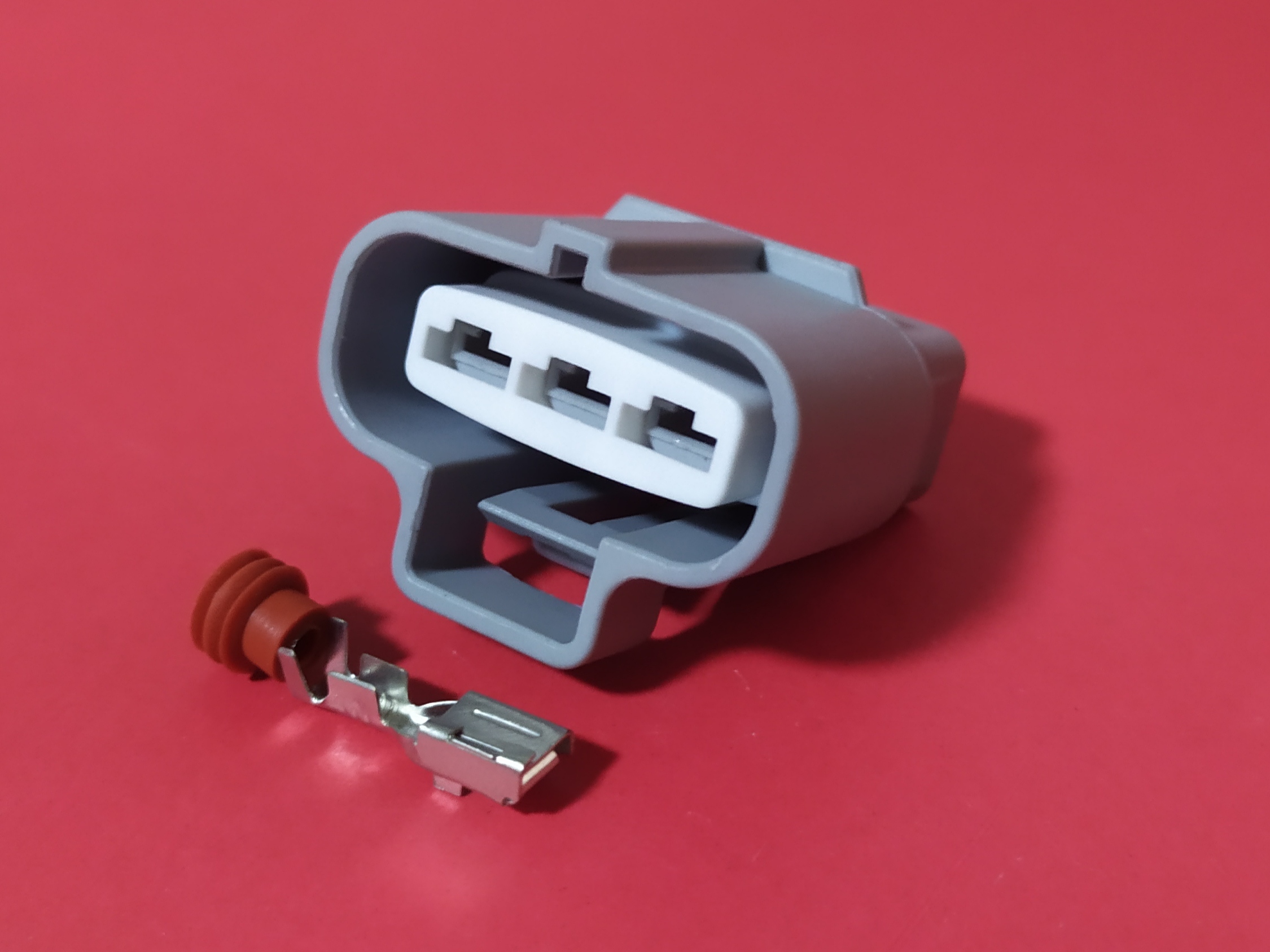 3 พิน เทา 4.8 มม. พัดลม Toyota #0165