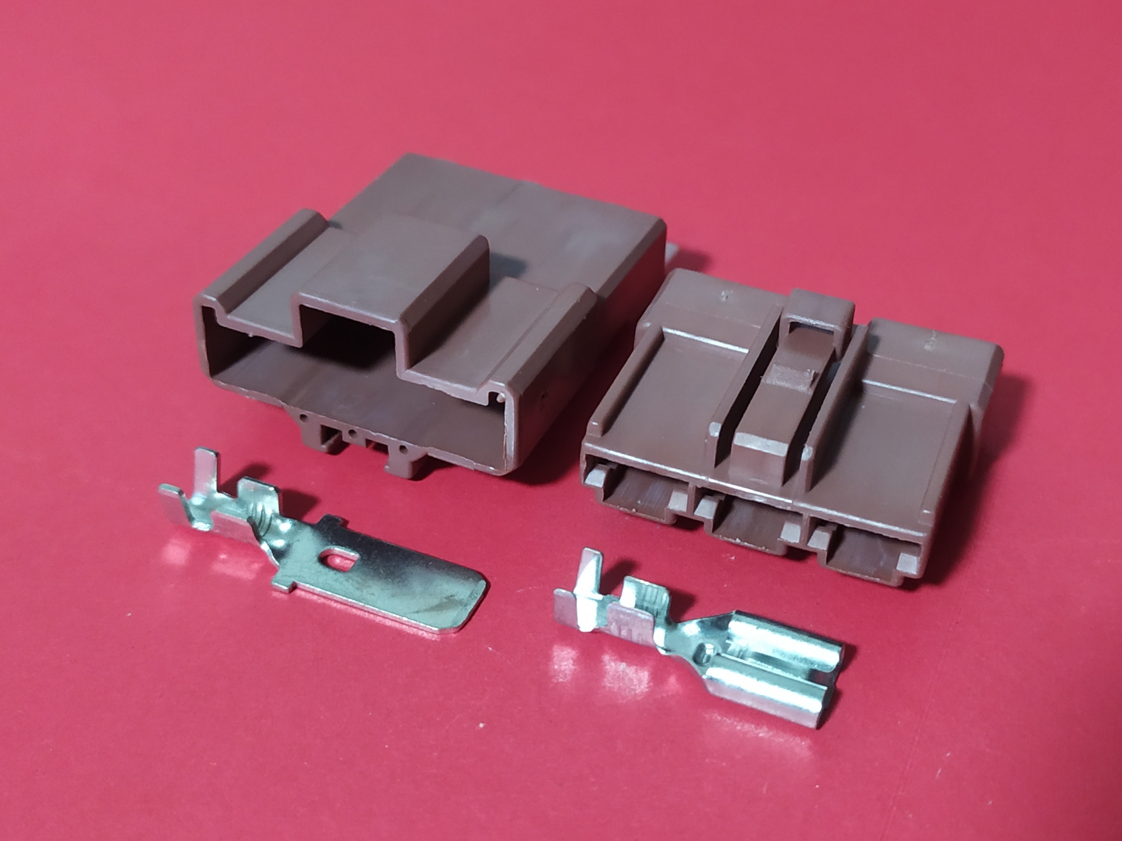 3 พิน น้ำตาล มัดไฟ Honda Pcx Click #0208