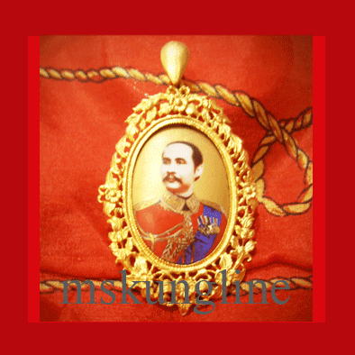 ล็อกเก็ตรัชกาลที่5 ฉากทอง เลี่ยมกรอบทองคำลายฉลุ