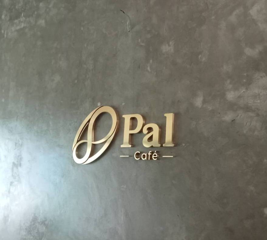 งานติดตั้งป้าย อักษรสแตนเลสหน้าทองแฮร์ไลน์ ป้ายร้านคาเฟ่ ชัยนาท