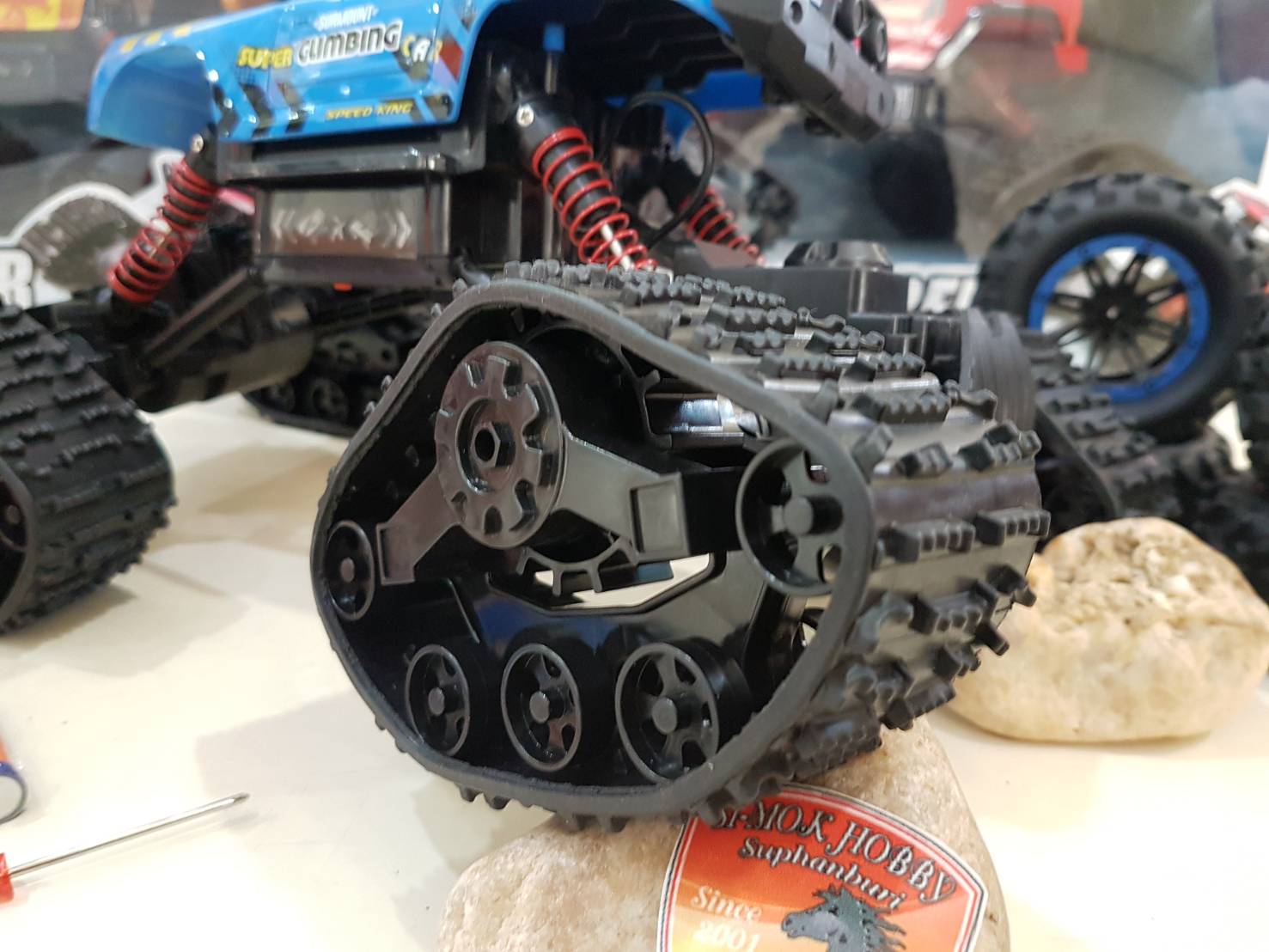 รถไต่หิน ล้อตีนตะขาบ สเกล 1:12