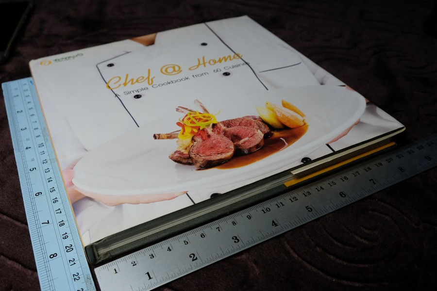 Chef @ Home (A simple Cookbook from 60 Cuisines) ฉบับภาษาไทย ปกเเข็ง ปี 2549