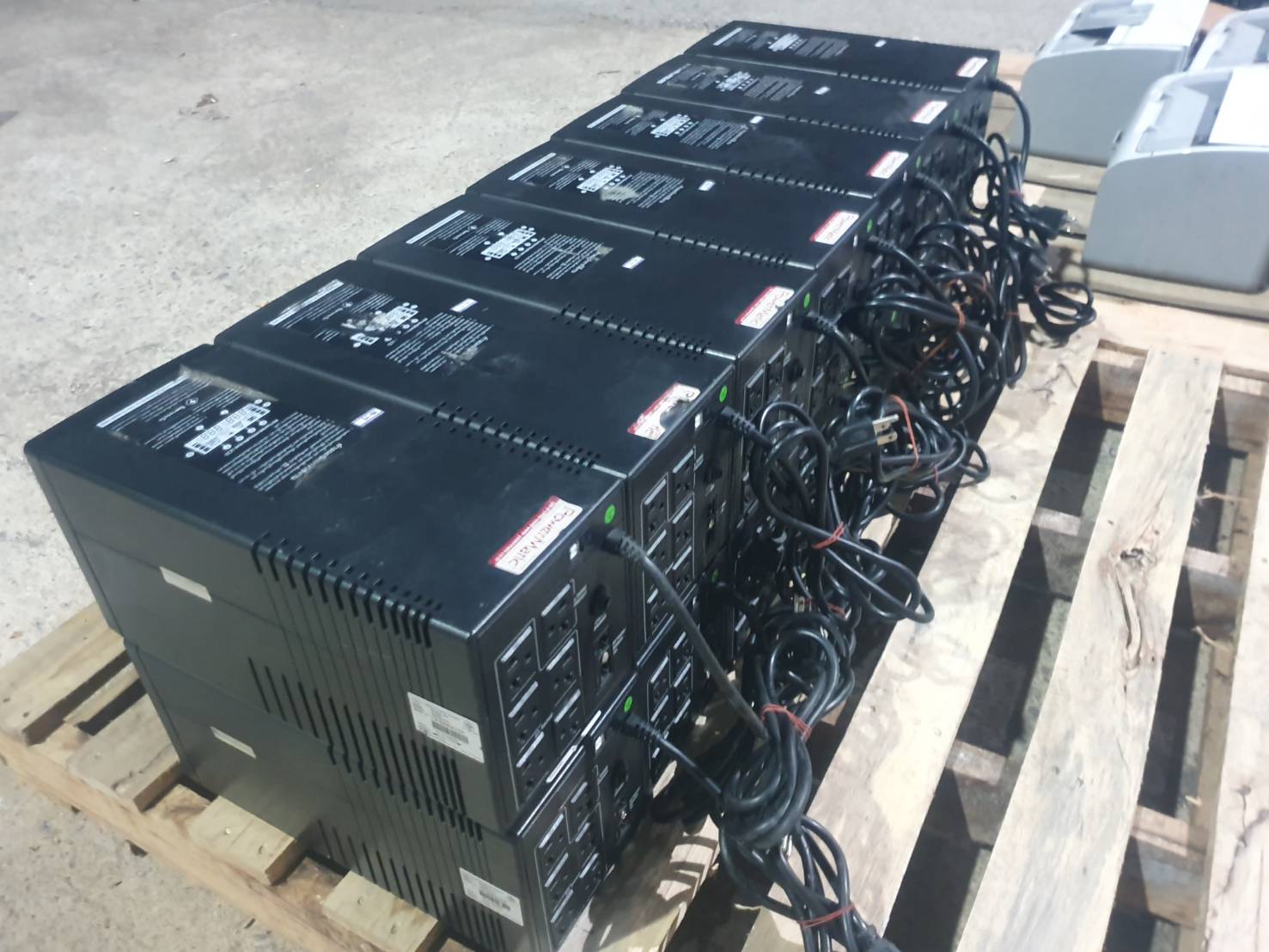 เครื่องสำรองไฟ single UPS SI-1000 มือสอง