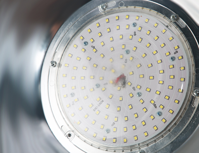 โคมไฮเบย์ LED รุ่น PLUS 300w ยี่ห้อ ENRICH (แสงขาว)