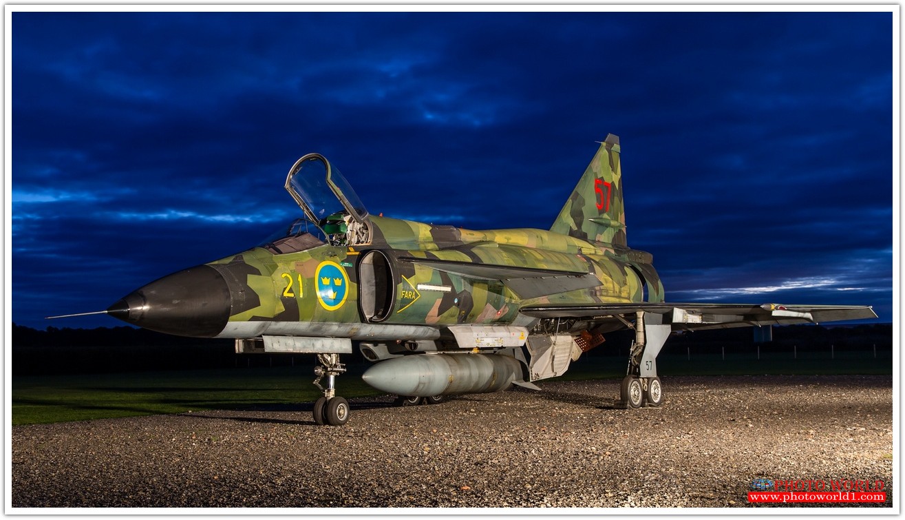 วอลเปเปอร์รูปภาพติดผนังสั่งทำ มีภาพให้เลือกกว่า 50,000 ภาพ ออกแบบกราฟฟิค หรือ รูปภาพตามที่ท่านกำหนด ในสไตล์ท่านเอง "custom made"