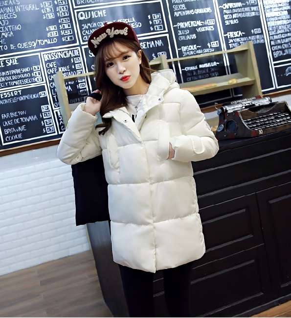 พรีออเดอร์ - เสื้อกันหนาวสไตล์เกาหลีบุนวม Pre - CT726 (สีขาว)