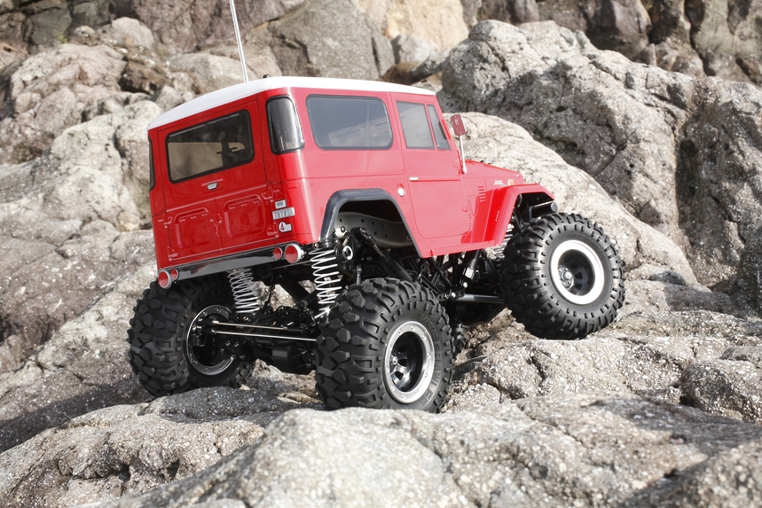 Toyota Land Cruiser 40 (CR-01)