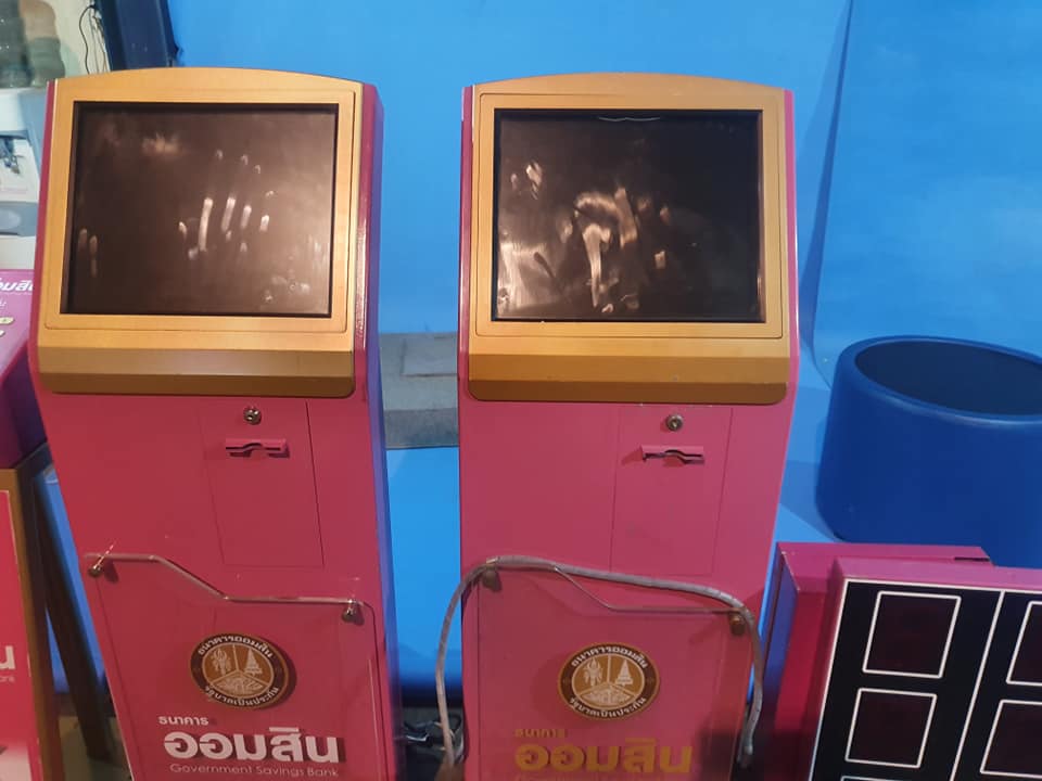 ขายตู้คีออสเอาไปทำเป็นตู้ประชาสัมพันหรือตู้สั่งอาหารหน้าร้านได้มีปริ้นเตอร์ในตัวเหมากอง