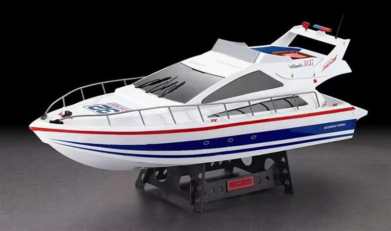 Atlantic Yacht
