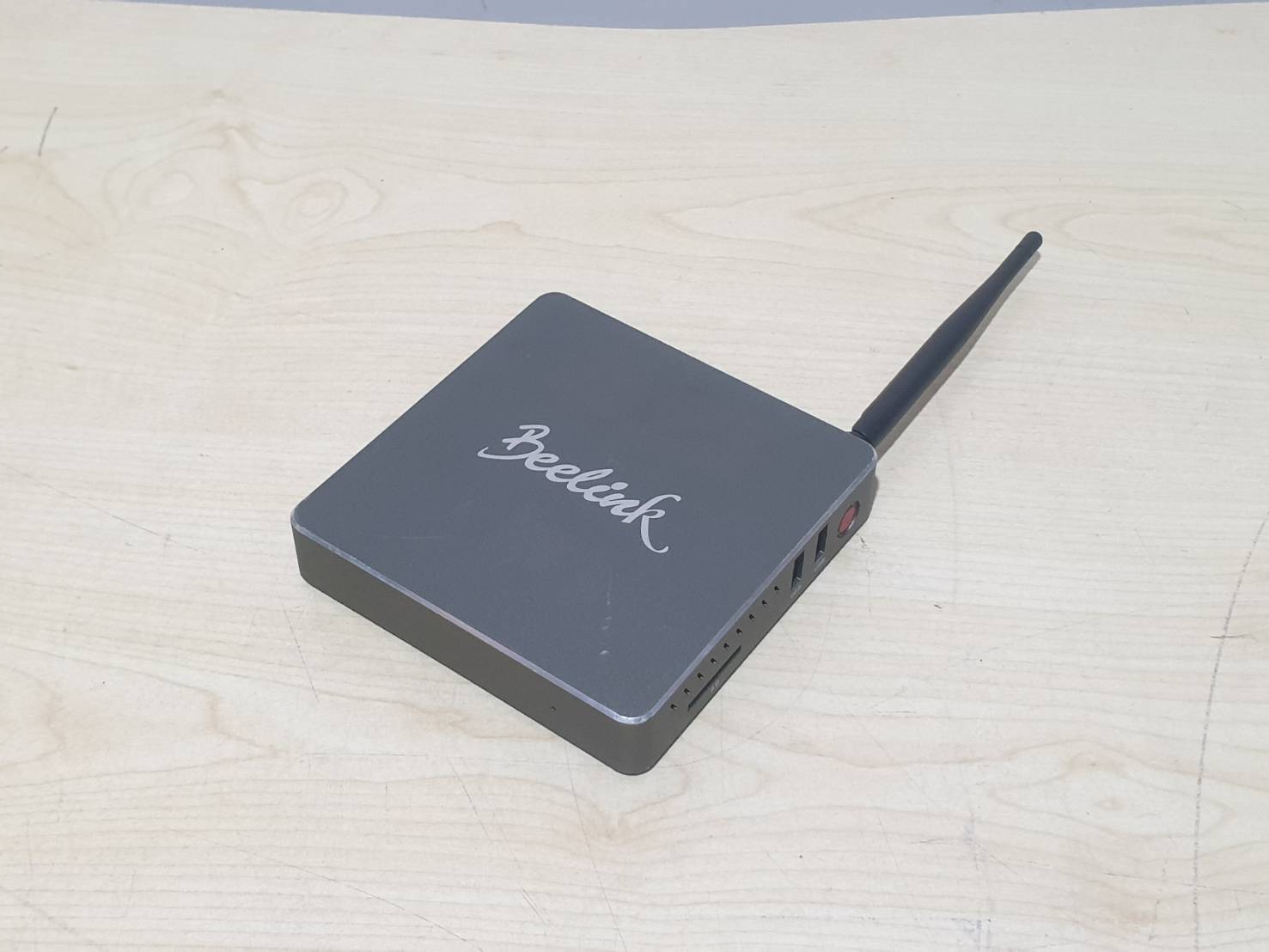 Beelink BT7 Mini PC