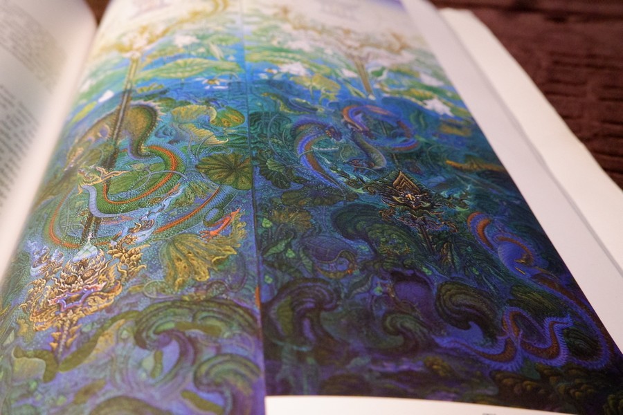 ภาพจิตรกรรมฝาผนัง วัดพุทธปทีป โดย อ.เฉลิมชัย โฆษิตพิพัฒน์ เเละ อ.ปัญญา วิจินธนสาร พิมพ์ปี 2529