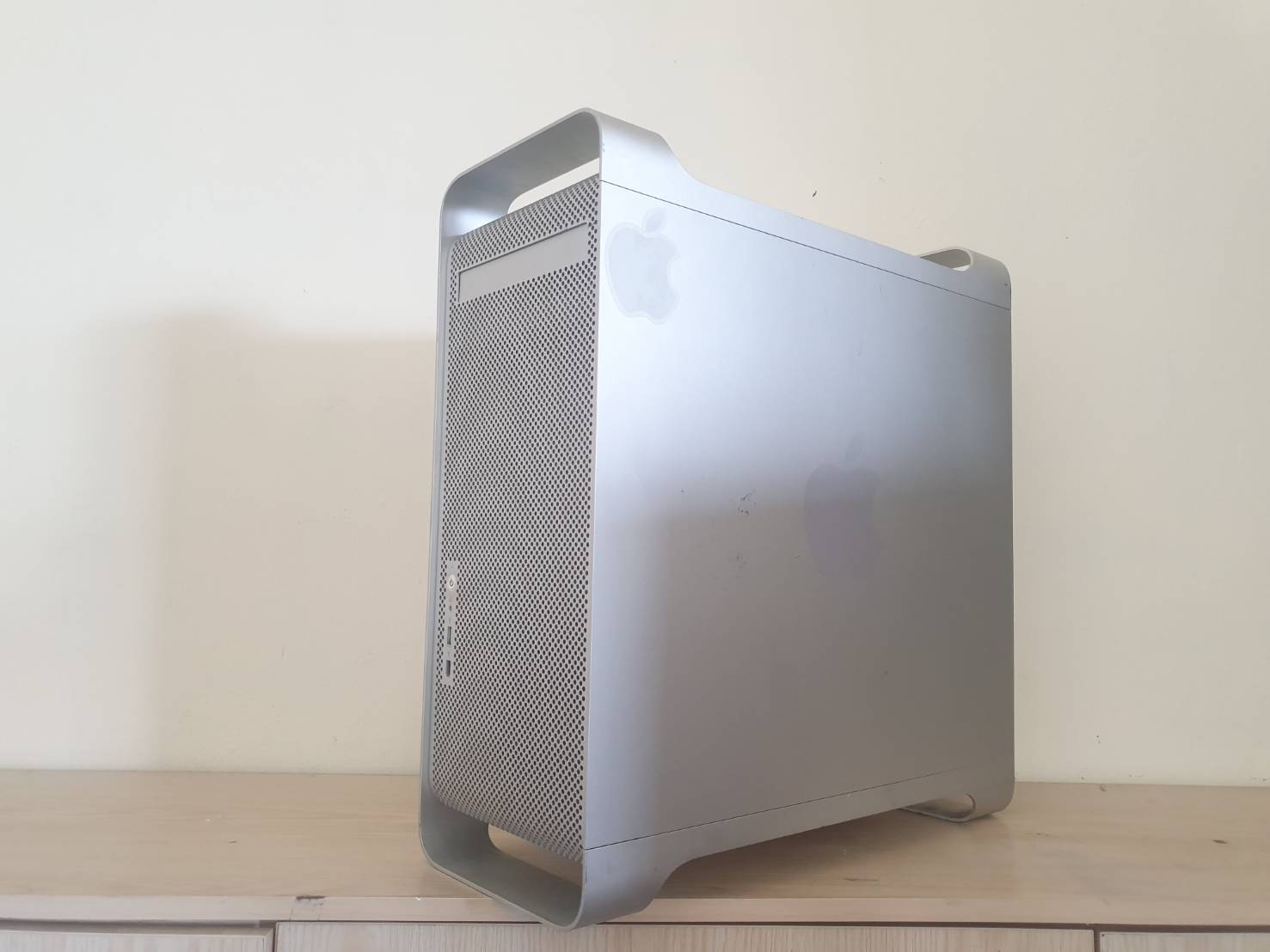 APPLE3