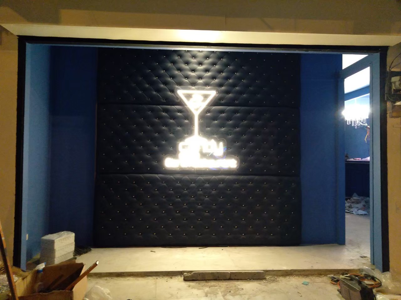 งานป้ายไฟนีออน เชียงไหม่