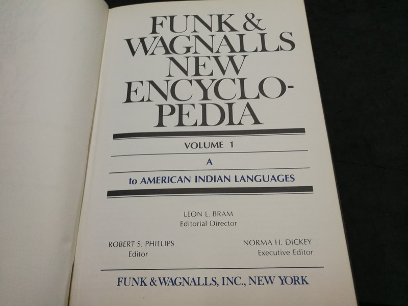 FUNK & WAGNALLS NEW ENCYCLOPEDIA จำนวน 28 เล่ม พิมพ์ปี 1977