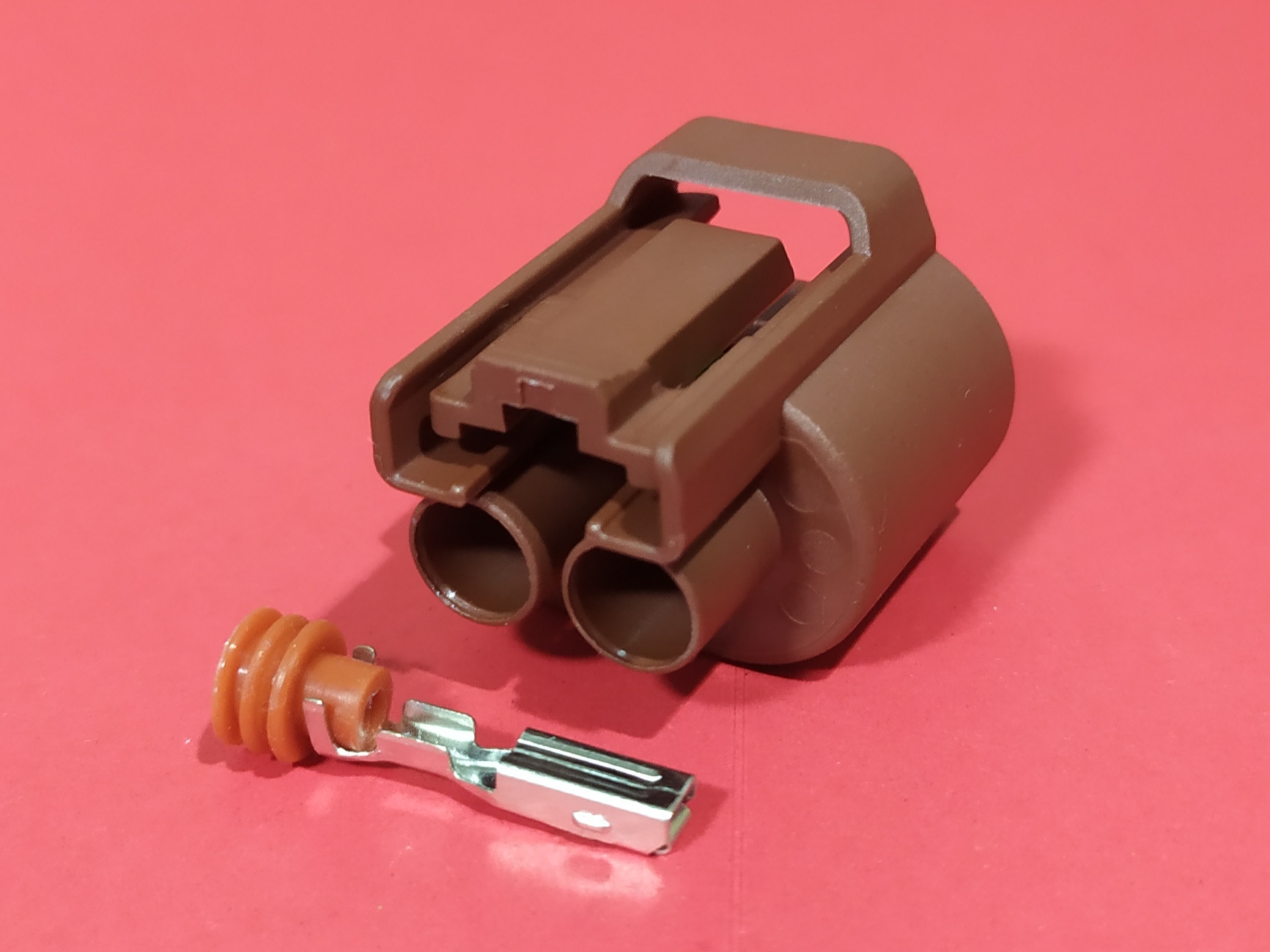 HB4/9006 น้ำตาล