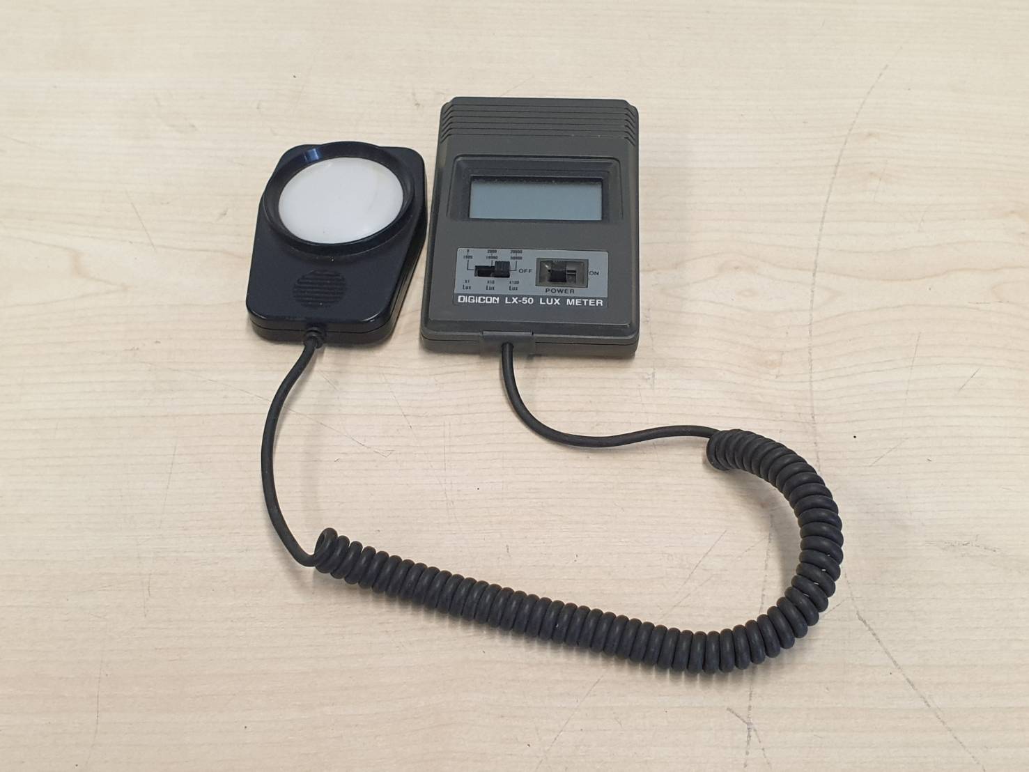 เครื่องวัดแสง DIGICON LX-50 LUX METER มือสอง