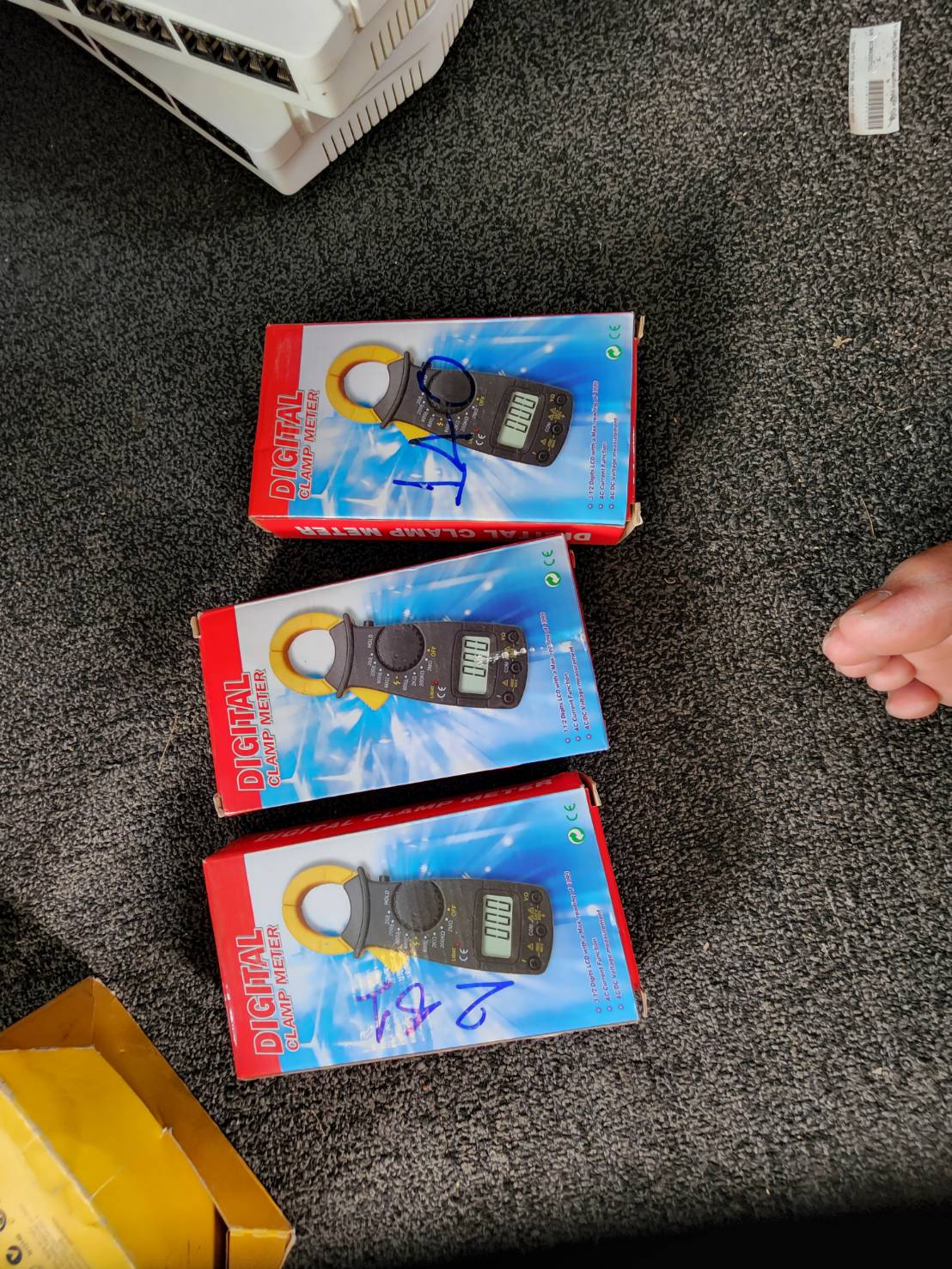 DT3266L Digital Clamp Meter เครื่องวัดกระแสไฟฟ้า ทดสอบกระเเสไฟฟ้า เครื่องวัดแรงดัน เครื่องมัลติมิเตอร์ แคลมป์มิเตอร์