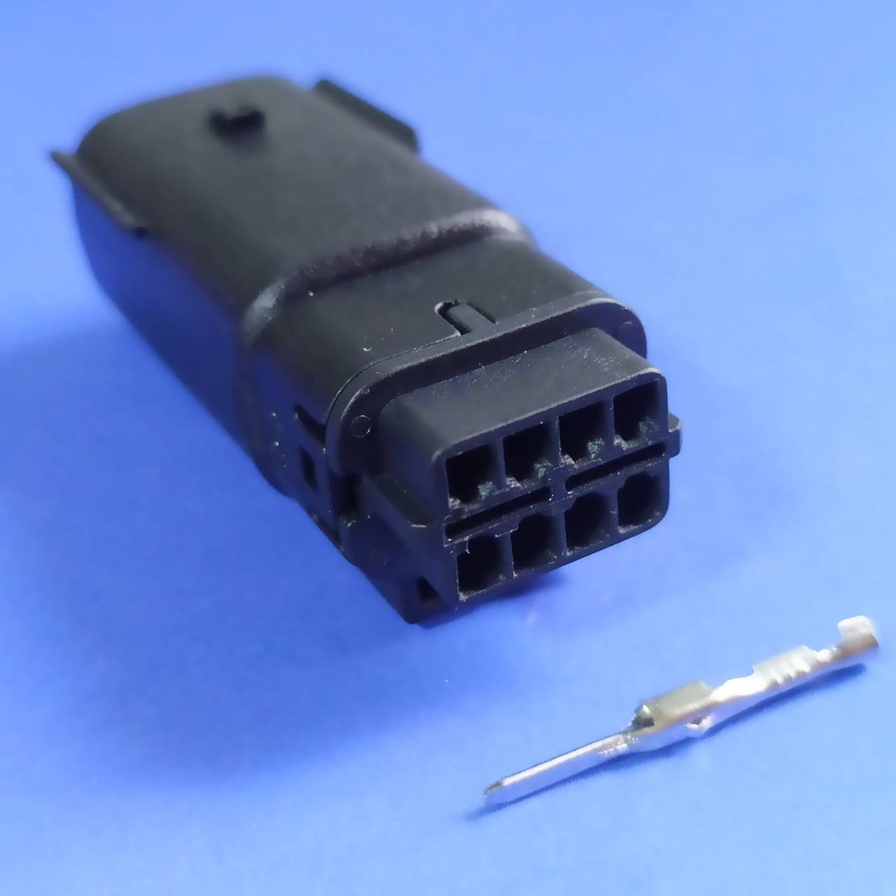 8 พิน ไฟหน้า Ford Ranger #4901