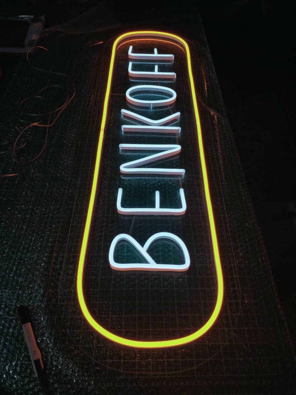 ไฟนีออน LED Flex BENKOFF