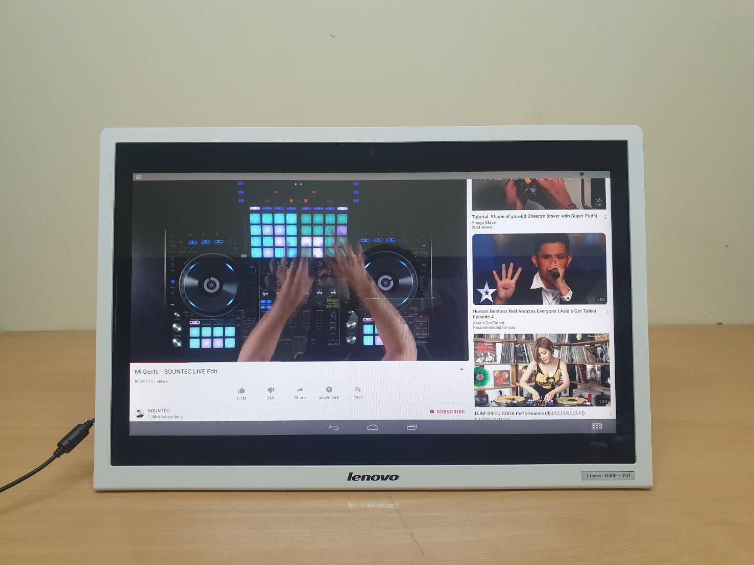 Lenovo IdeaCentre N300 หน้าจอสัมผัส ขนาด 19.5 นิ้ว มือสอง
