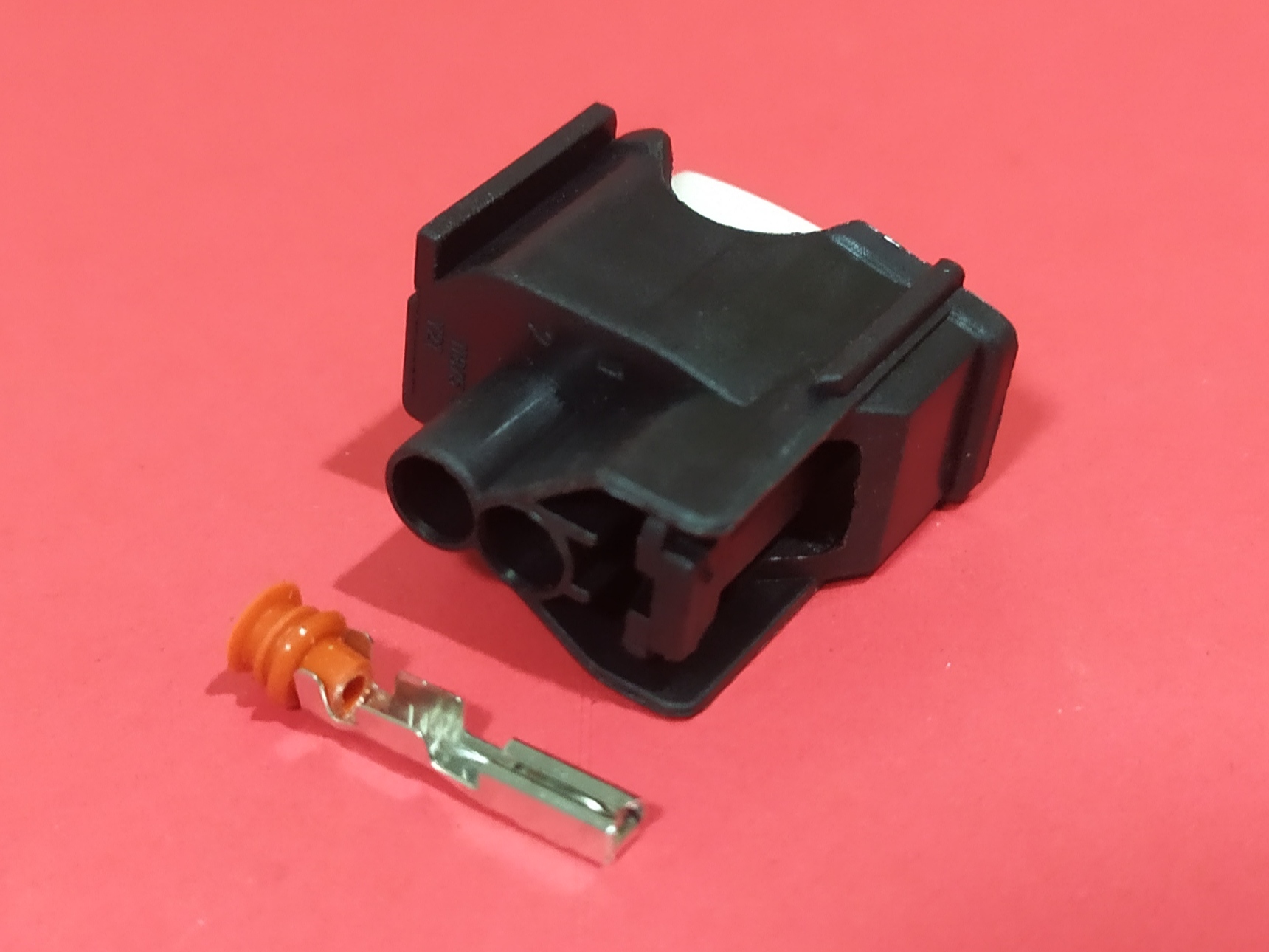 2 พิน ดำ หัวฉีด Toyota #0611