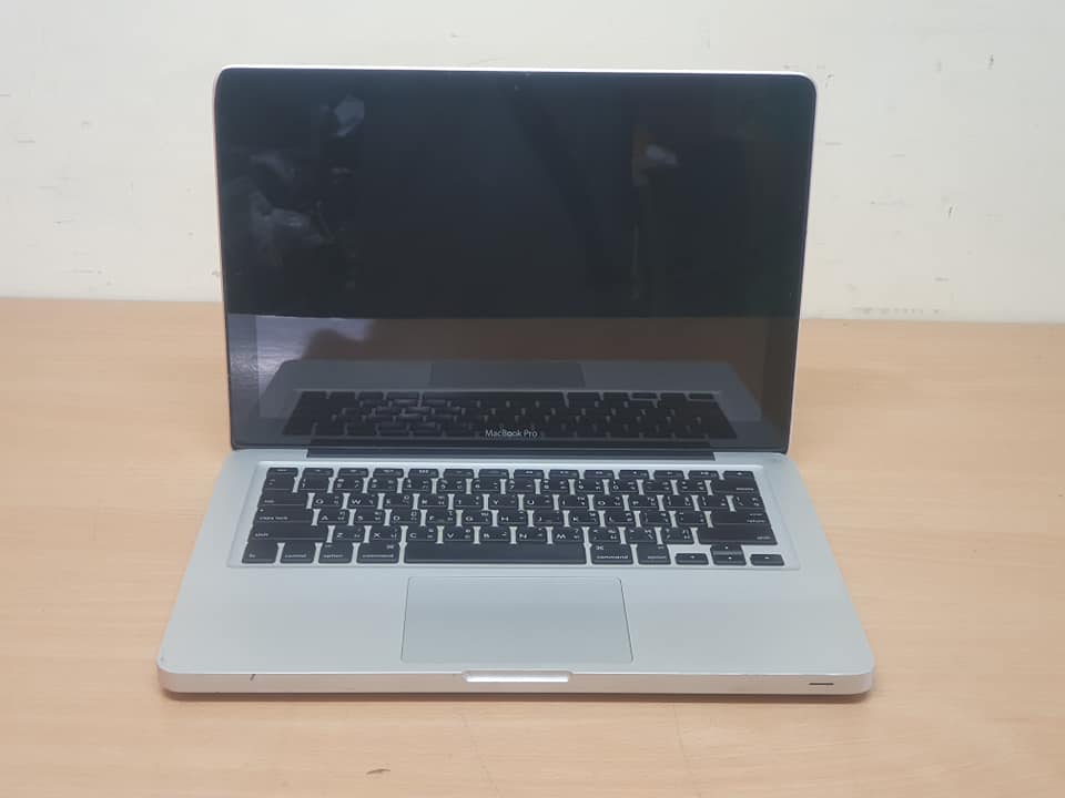 Macbook pro i7 ram 8g ssd240g มีสองระบบ mac และ windows มือสอง