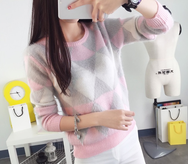 พร้อมส่ง - เสื้อไหมพรมแฟชั่นแขนยาว ST635 (สีชมพู)